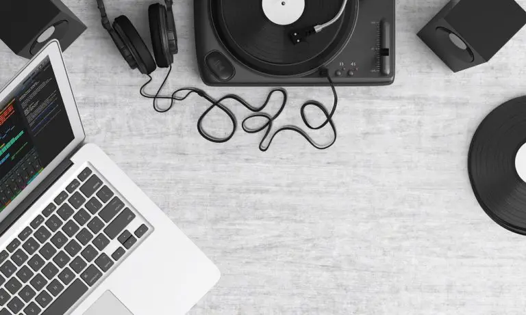 How to Get Featured on Music Blogs