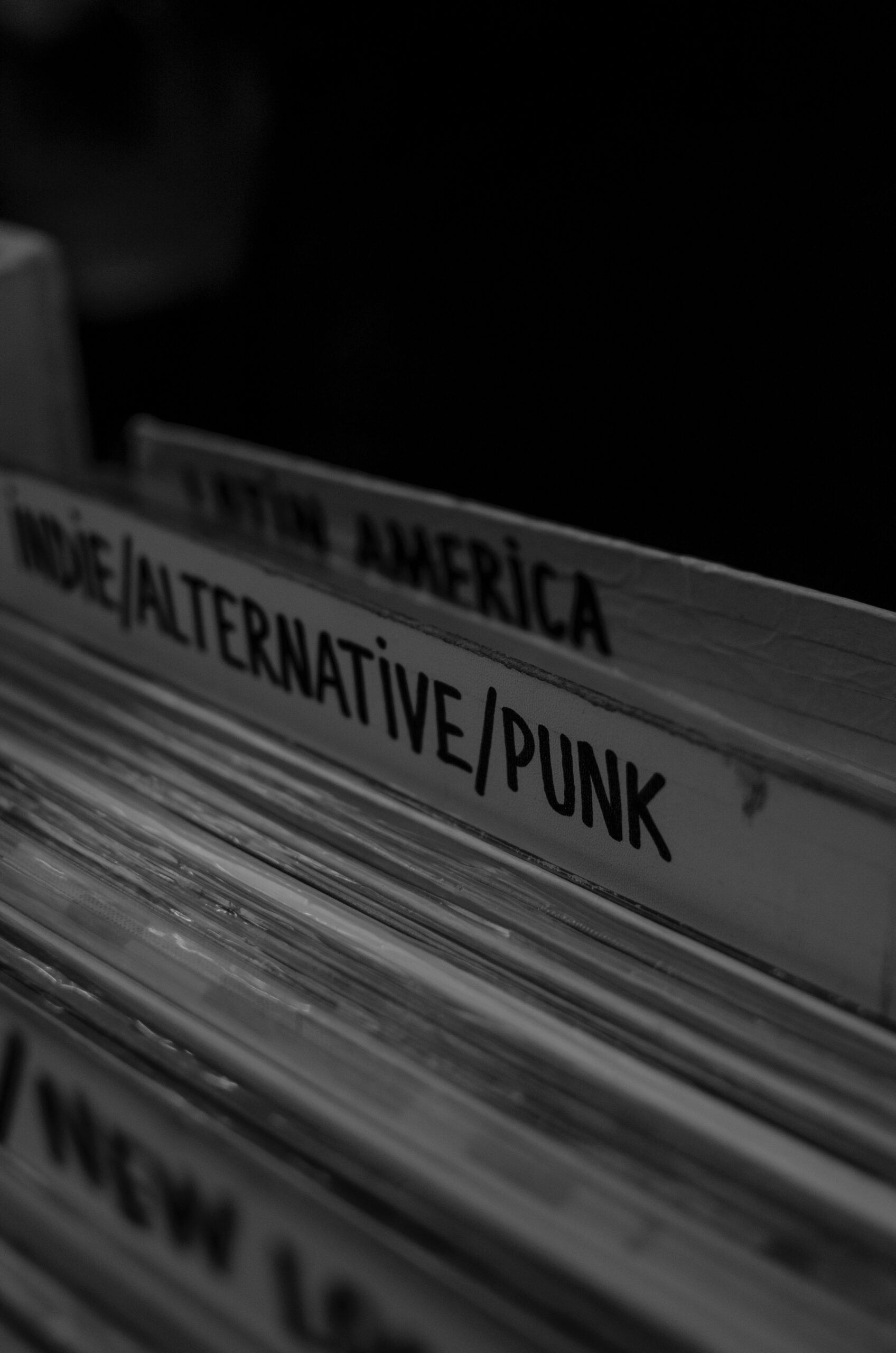 What's the difference between punk and grunge?