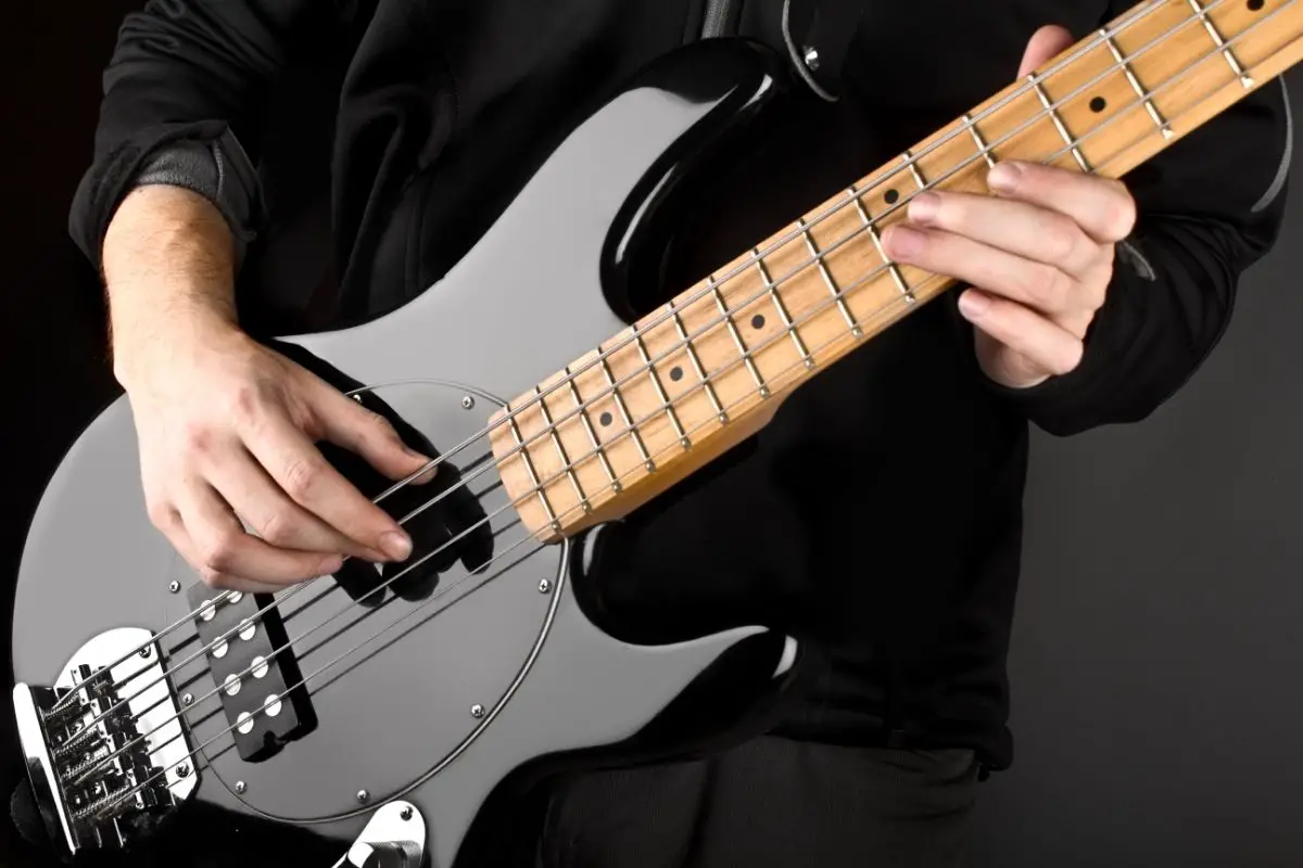 The Best Short Scale Bass Guitars for Any Skill Level