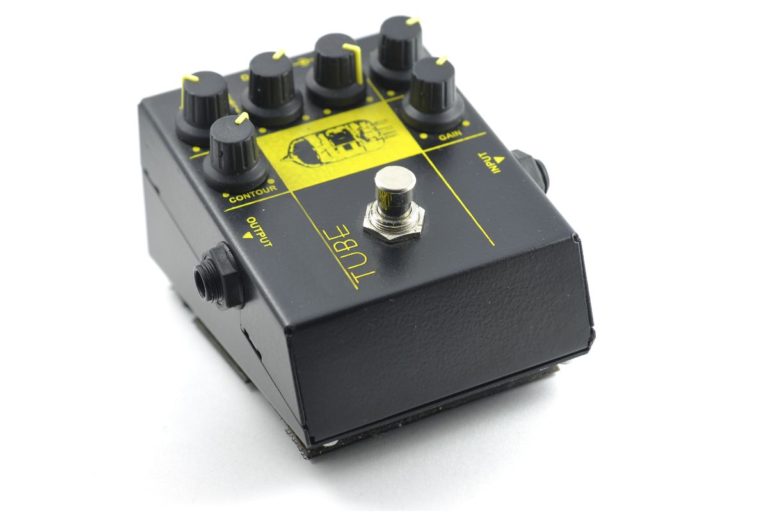 Best Bass Distortion Pedal for Metal Bands